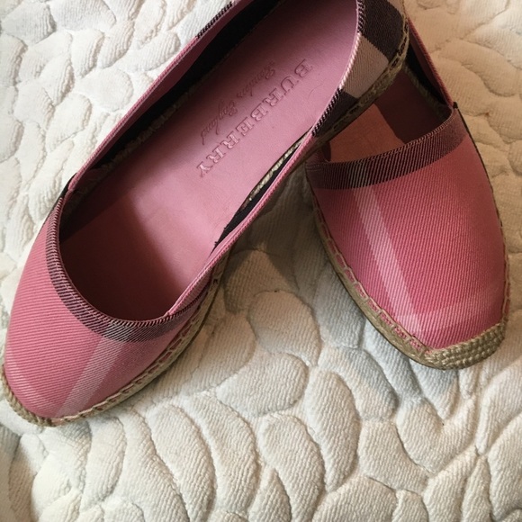 PINK Burberry Espadrilles - Picture 2 of 13